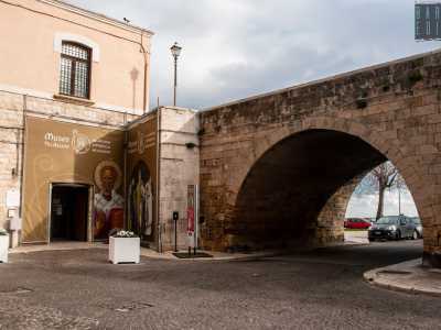 Abbiamo incontrato alcuni di questi ragazzi nel museo Nicolaiano di Bari, l� dove a dicembre si � tenuta la mostra �Nick & Brik Mattoncini da San Nicola�